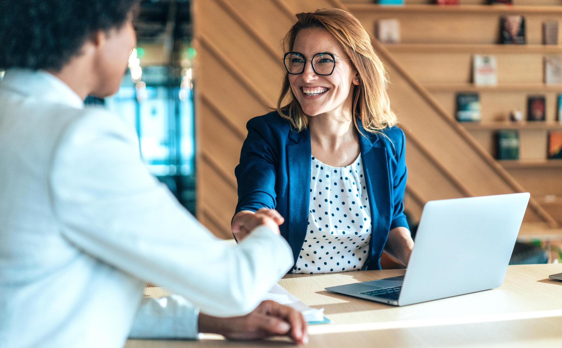 Hire SharePoint Experts with Us Hire SharePoint Experts with Us